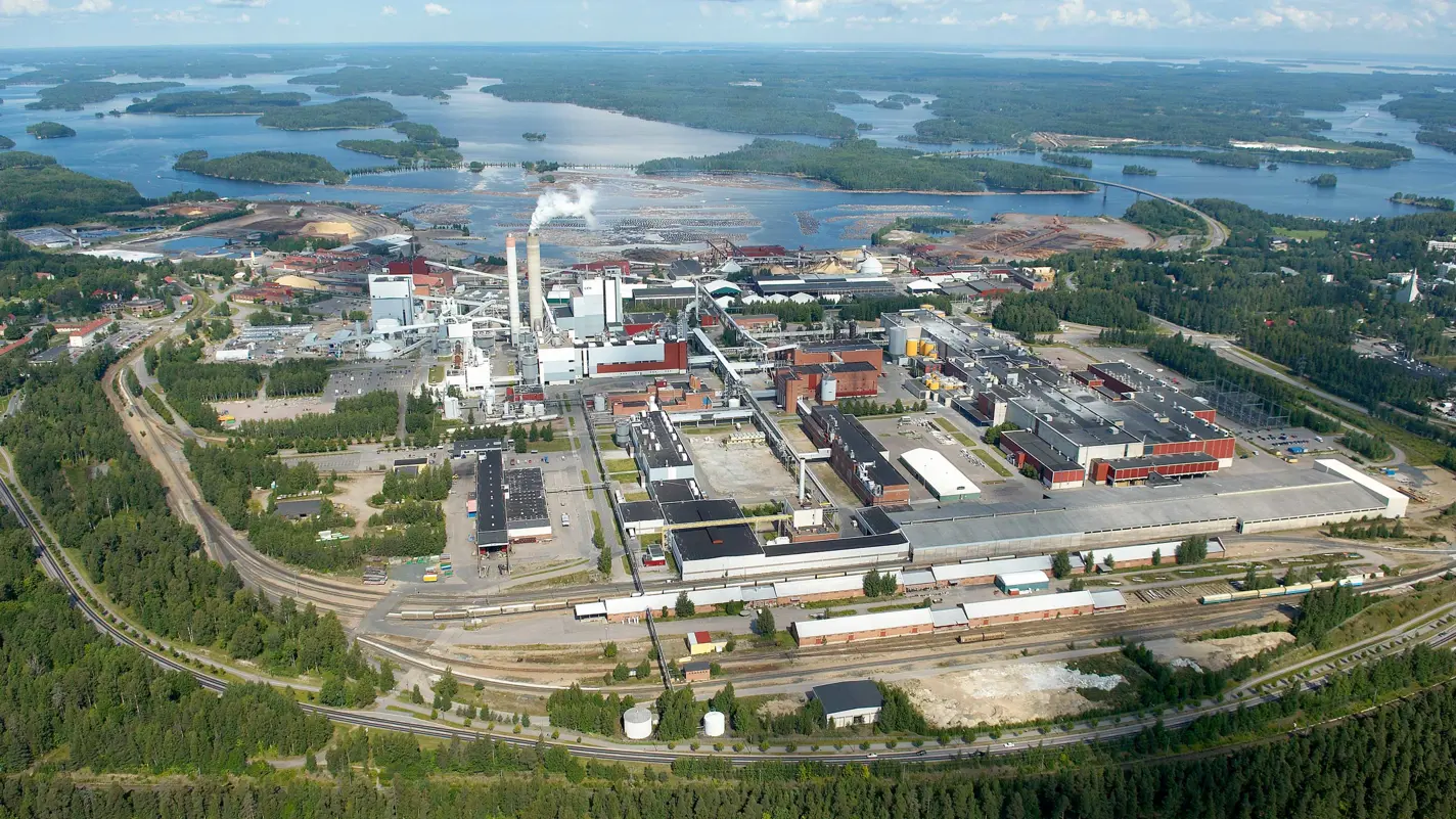 UPM Kaukas paper mill | UPM Communication Papers